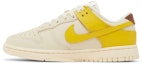 Lookbook (W) Nike Dunk Low 'Pisang' DR5487-100