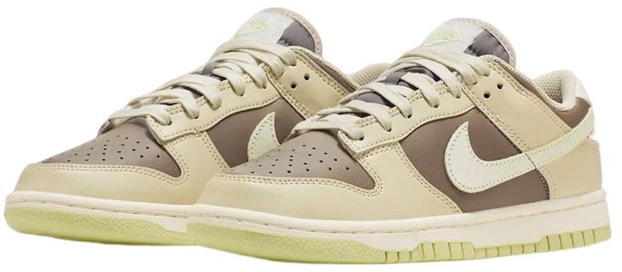 (W) Nike Dunk Low 'Crema Marrón' FB4961-012 Lookbook (W) Nike Dunk Low 'Crema Marrón' FB4961-012