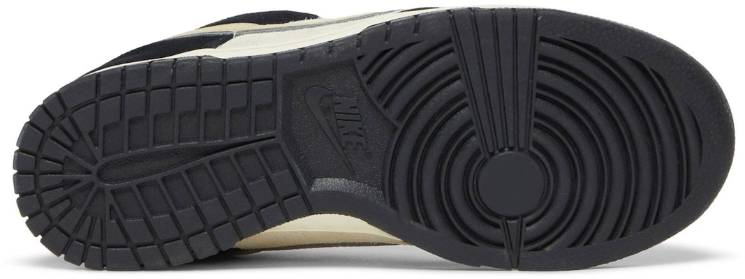 (W) Nike Dunk Low 'Hitam Suede' DV3054-001 Shop (W) Nike Dunk Low 'Hitam Suede' DV3054-001