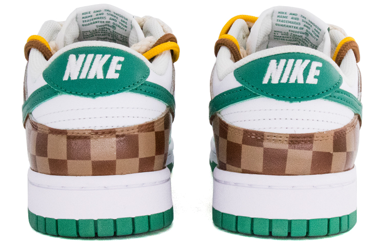 Shop 【訂製球鞋】Nike Dunk Low 復古腰果花 腰果花 方格紋 低筒 板鞋 女款 白綠棕
