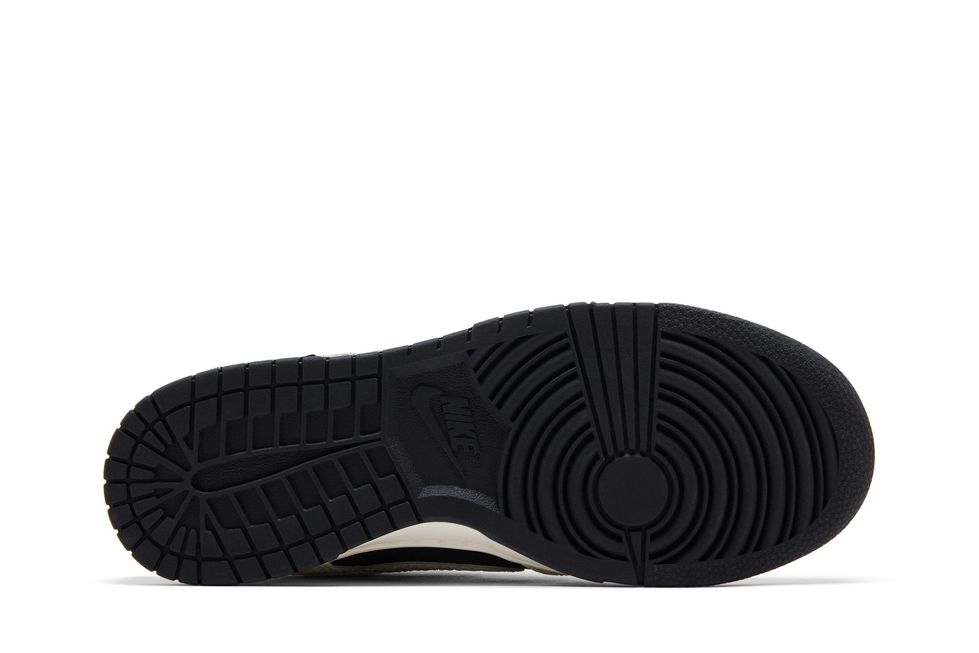 Purchase (W) Nike Dunk Low ''Geëmbosseerd Zwart Sail'' IF3944-001