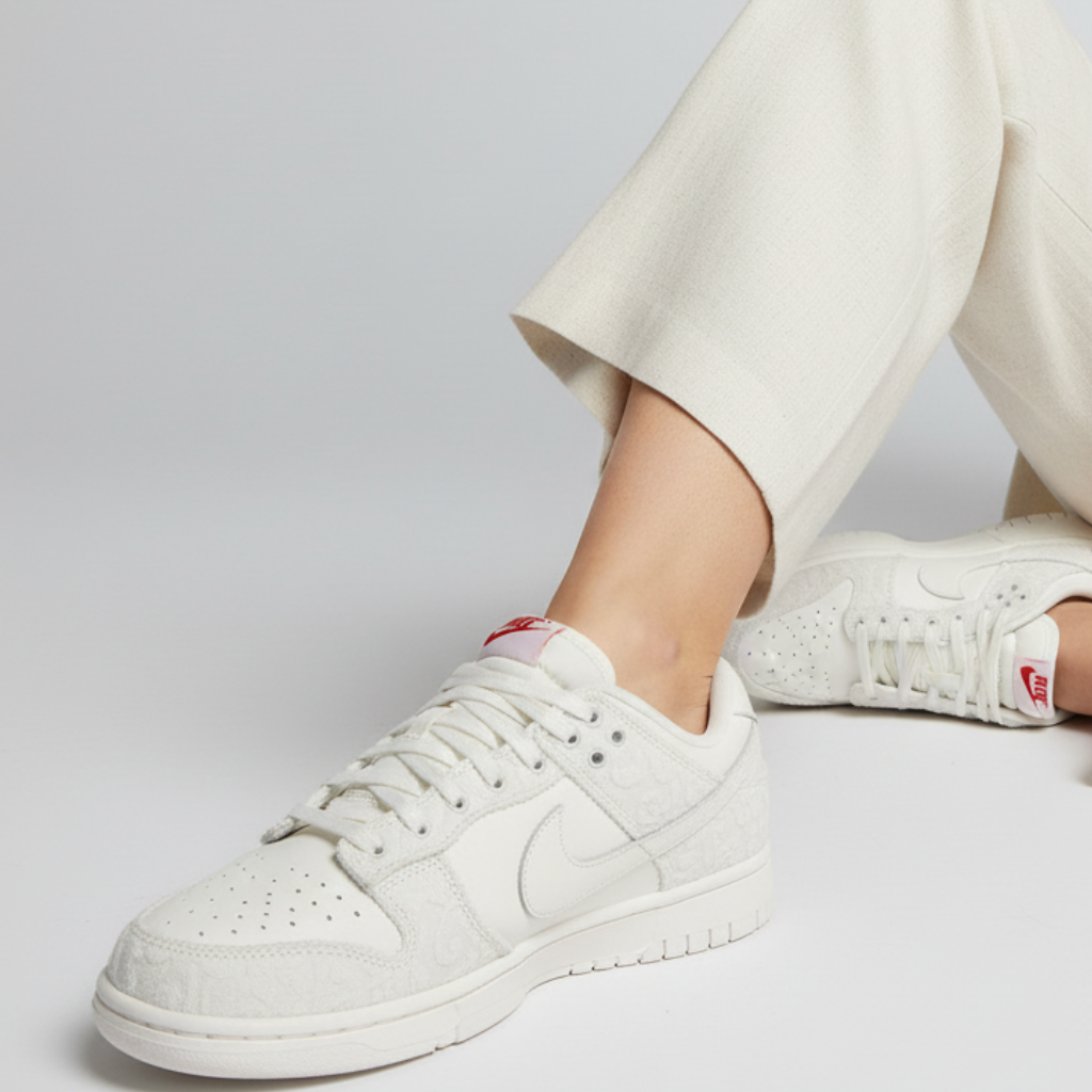 Order (W) Nike Dunk Low 'Berikan Dia Bunga' FZ3775-133