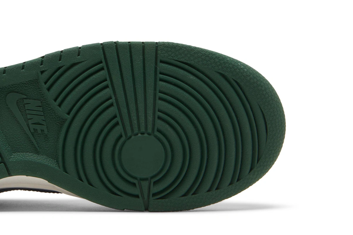 (Women) Nike Dunk Low 'Gorge Green' DD1503-300