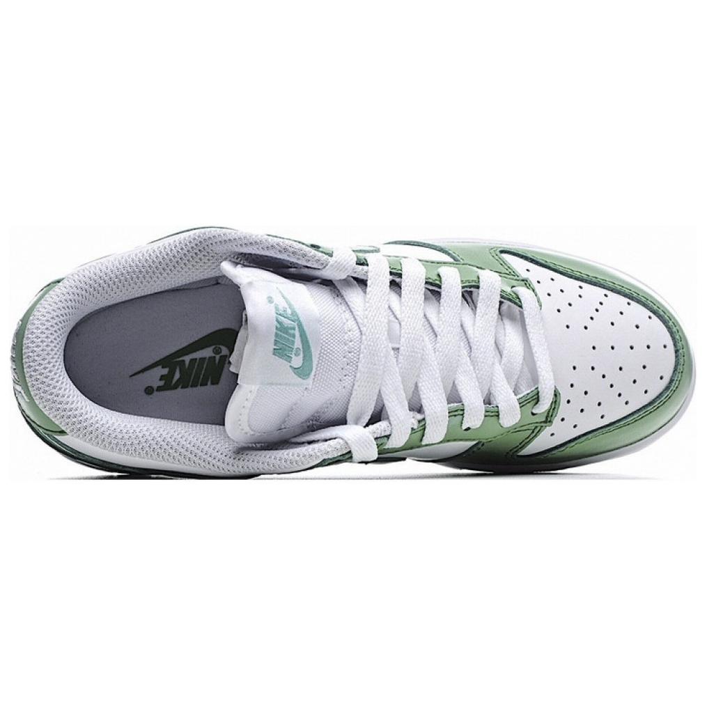 Lookbook (W) Nike Dunk Low 'Green Glow' Hijau Bersinar CU1726-188