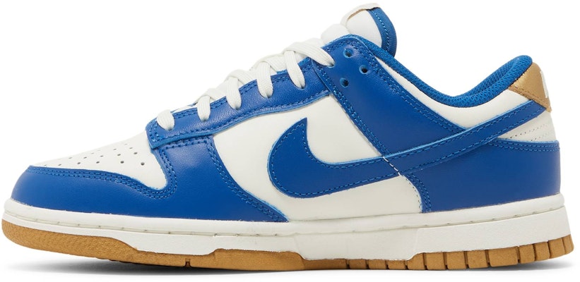 (W) Nike Dunk Low 'Kansas City Royals' Sepatu Sneakers Pria FB7173-141 Lookbook (W) Nike Dunk Low 'Kansas City Royals' Sepatu Sneakers Pria FB7173-141