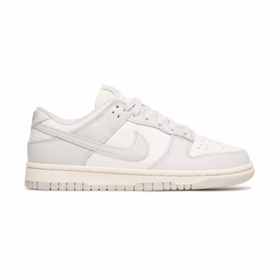 (W) Nike Dunk Low 'Light Bone'