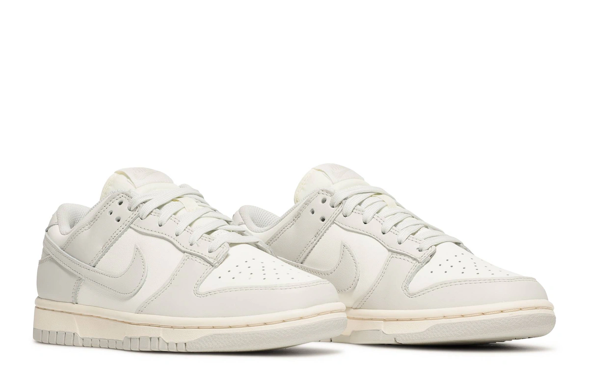 (Women) Nike Dunk Low 'Light Bone'