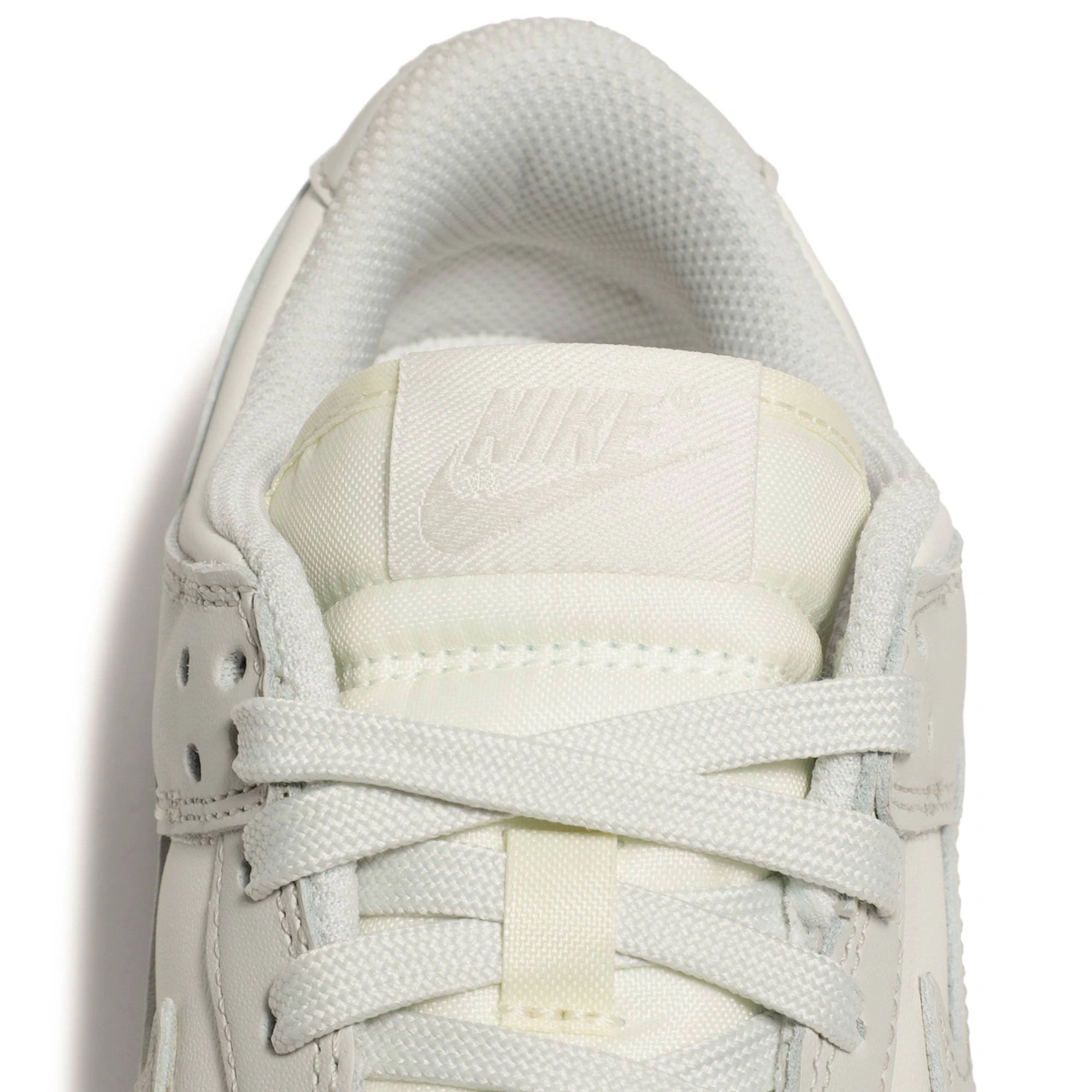 (Women) Nike Dunk Low 'Light Bone'