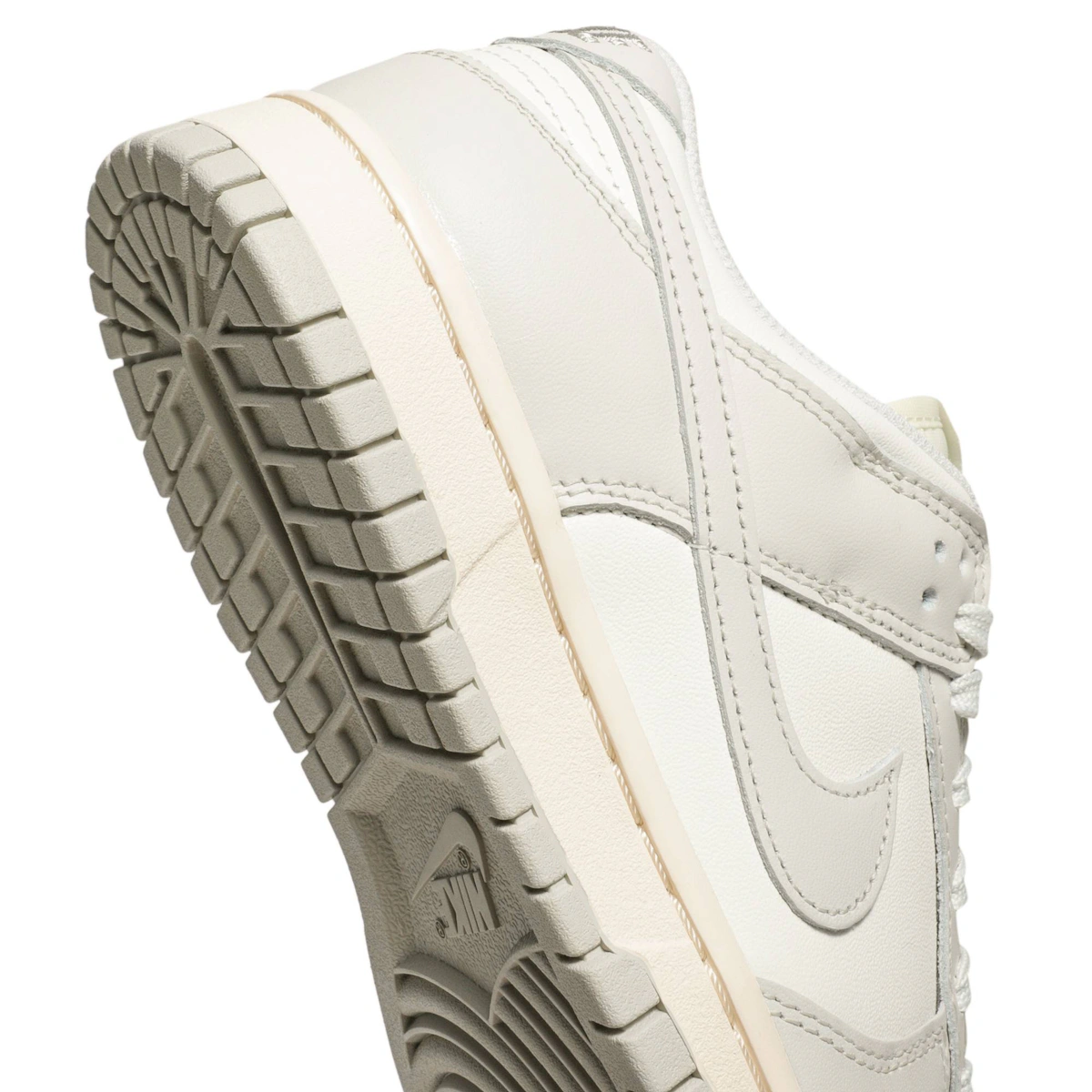 (Women) Nike Dunk Low 'Light Bone'