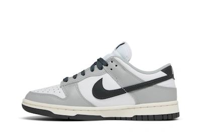(Women) Nike Dunk Low 'Light Smoke Grey'