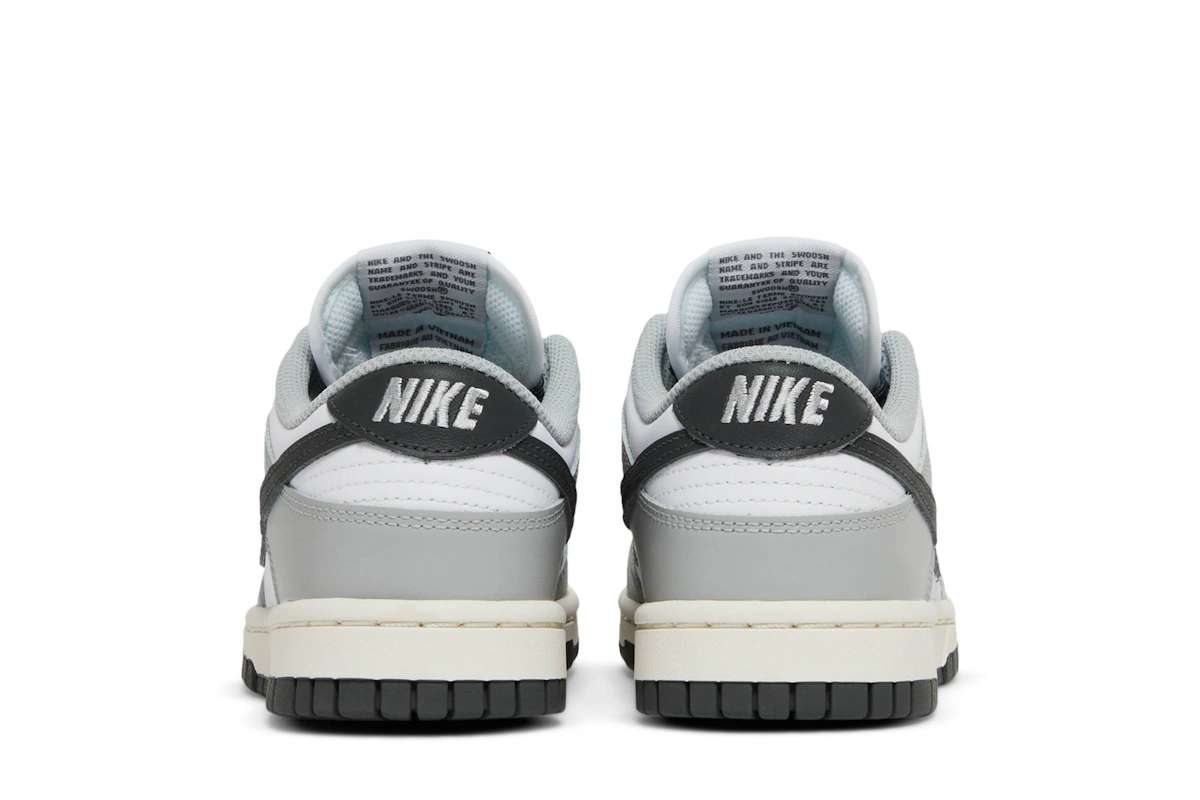 (Women) Nike Dunk Low 'Light Smoke Grey'