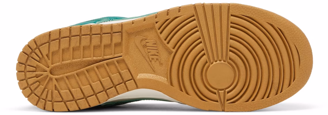 (Women) Nike Dunk Low 'Malachite Metallic Gold' FB7173-131 Shop (Women) Nike Dunk Low 'Malachite Metallic Gold' FB7173-131