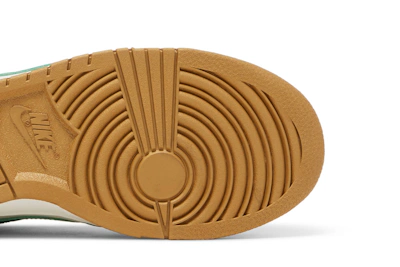 (Women) Nike Dunk Low 'Malachite Metallic Gold' FB7173-131