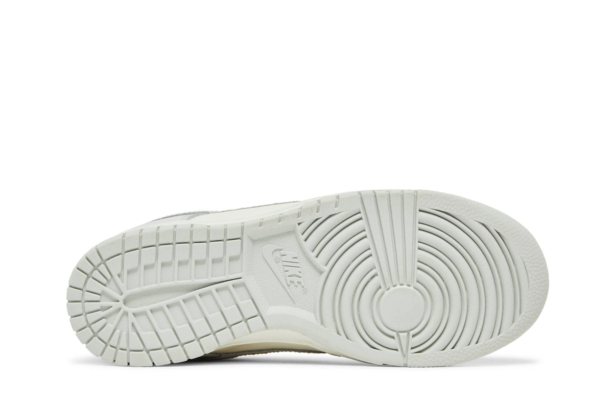 (Women) Nike Dunk Low 'Needlework' FJ4553-133