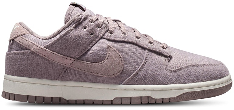 women-nike-dunk-low-now-accepting-all-flowers-iq-0386-226