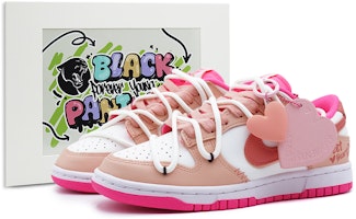 客製化球鞋 Nike Dunk Low 粉色甜心 皮革 高街戶外 黑豹 復古優質 耐磨輕便透氣防滑 低筒 板鞋 女款 粉白 Buy 客製化球鞋 Nike Dunk Low 粉色甜心 皮革 高街戶外 黑豹 復古優質 耐磨輕便透氣防滑 低筒 板鞋 女款 粉白