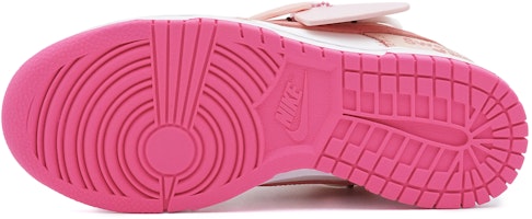 客製化球鞋 Nike Dunk Low 粉色甜心 皮革 高街戶外 黑豹 復古優質 耐磨輕便透氣防滑 低筒 板鞋 女款 粉白 Details for 客製化球鞋 Nike Dunk Low 粉色甜心 皮革 高街戶外 黑豹 復古優質 耐磨輕便透氣防滑 低筒 板鞋 女款 粉白