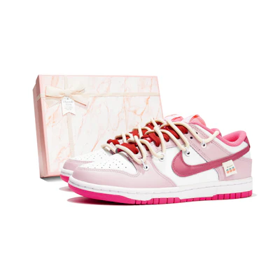 (W) Nike Dunk Low 'Tulip Romance'