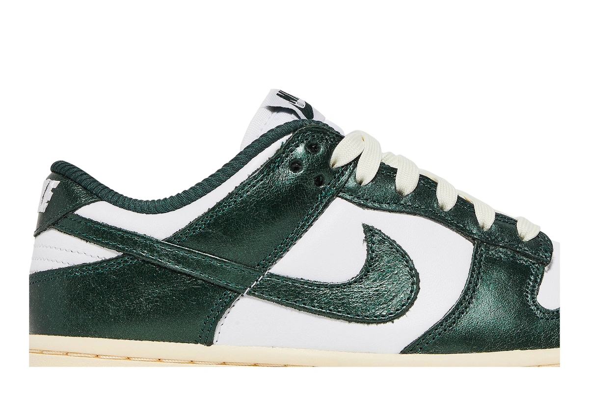 (Women) Nike Dunk Low 'Vintage Green' DQ8580-100