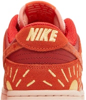 (W) Nike Dunk Low 'Solsticio de Invierno' DO6723-800 Sizing (W) Nike Dunk Low 'Solsticio de Invierno' DO6723-800
