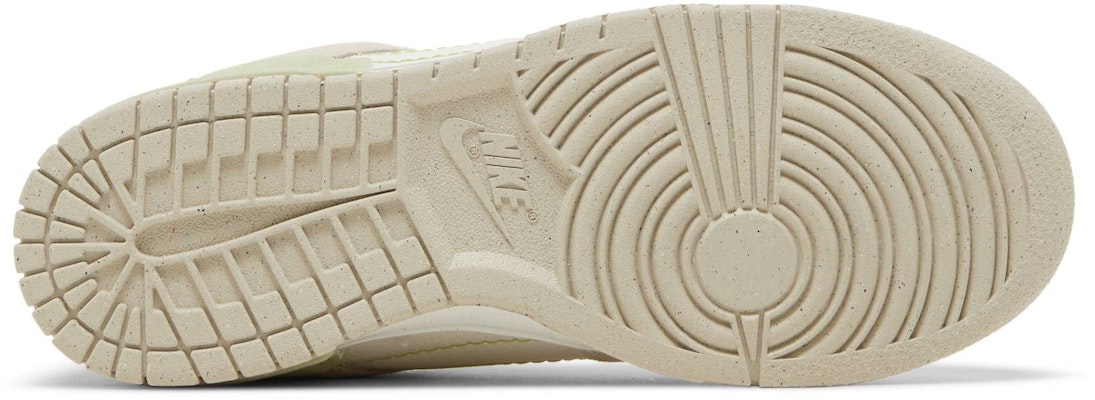 (W) ナイキ ダンク ロー ディスラプト2 "グリーンスネーク" DV3206-001 Shop (W) ナイキ ダンク ロー ディスラプト2 "グリーンスネーク" DV3206-001