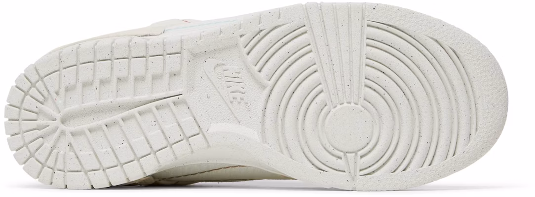 (W) ナイキ ダンク ロー ディスラプト2 "ペールアイボリー" DH4402-100 Shop (W) ナイキ ダンク ロー ディスラプト2 "ペールアイボリー" DH4402-100