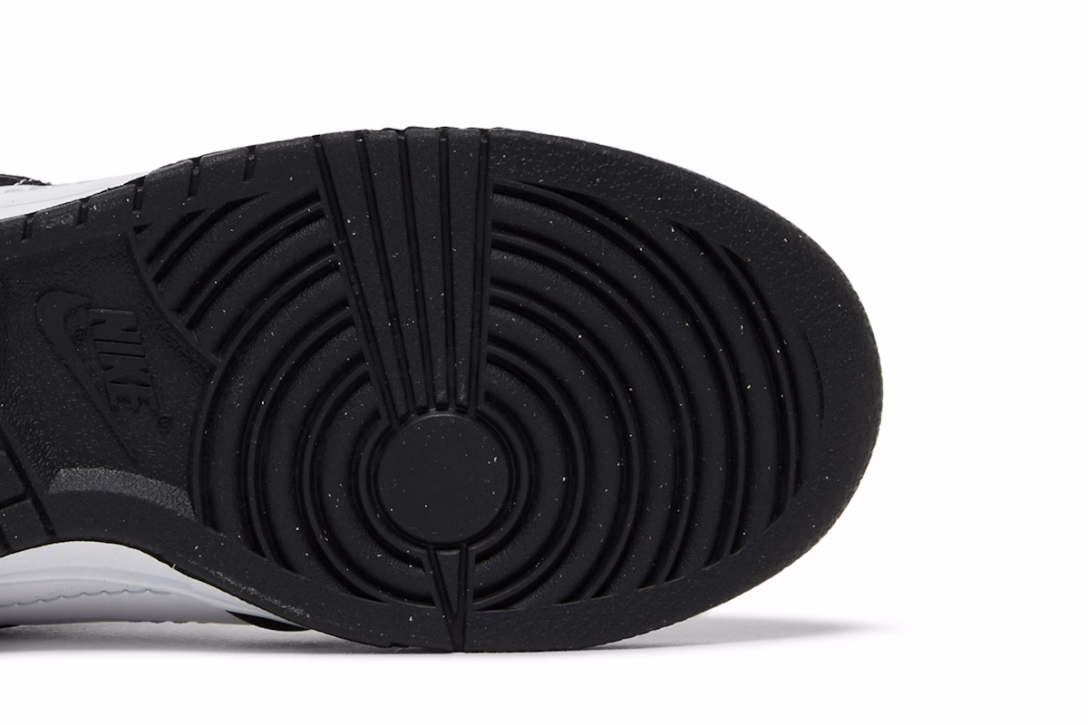 (Women) Nike Dunk Low Disrupt 2 'Panda'