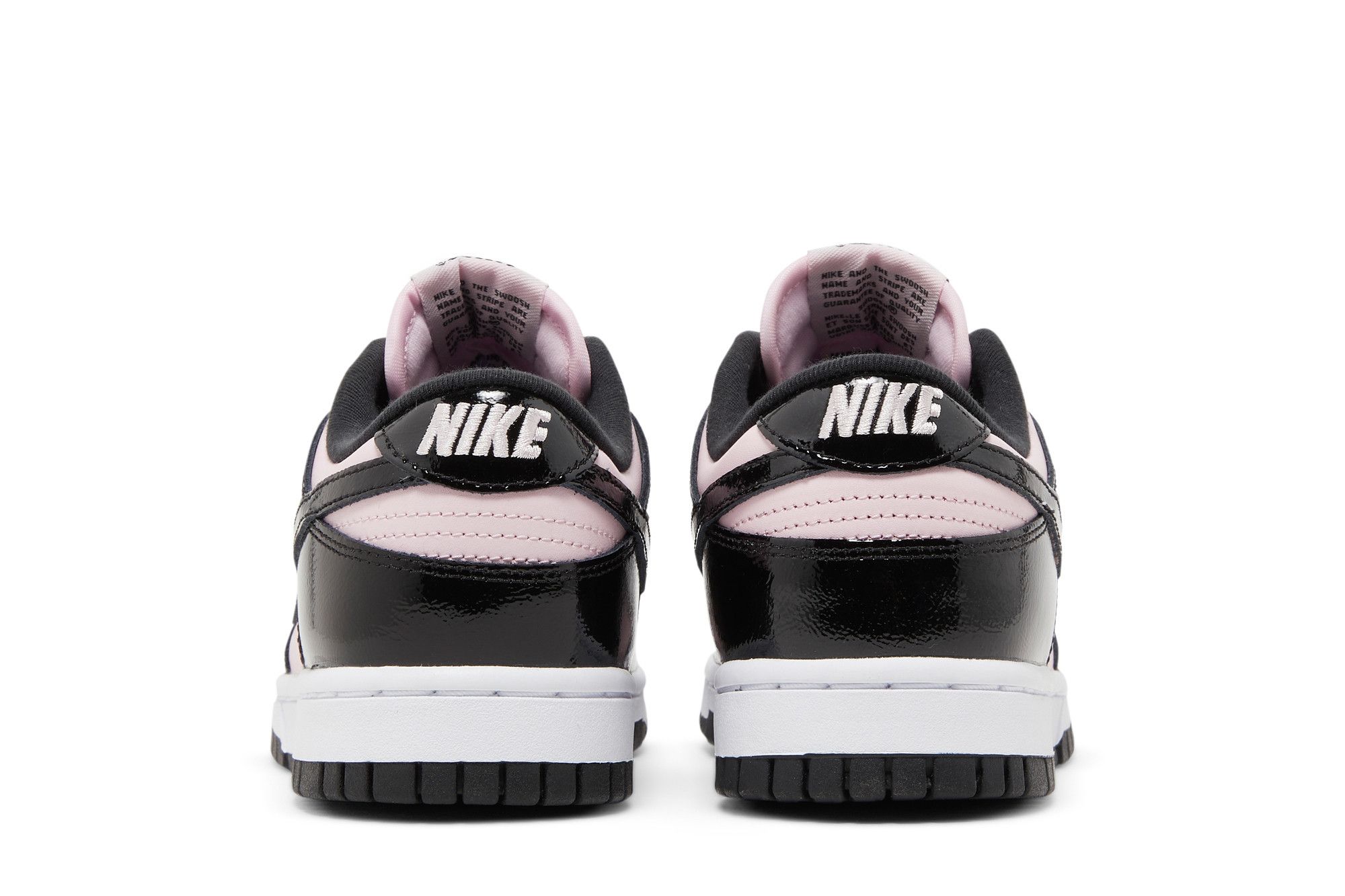 Sizing (W) Nike Dunk Low Essential ''Pink Foam Schwarz'' DJ9955-600