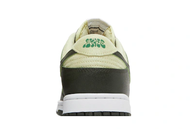 (Women) Nike Dunk Low LX 'Avocado' DM7606-300