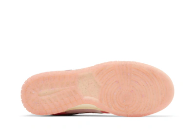 (Women) Nike Dunk Low LX 'Barbie' FN8927-621