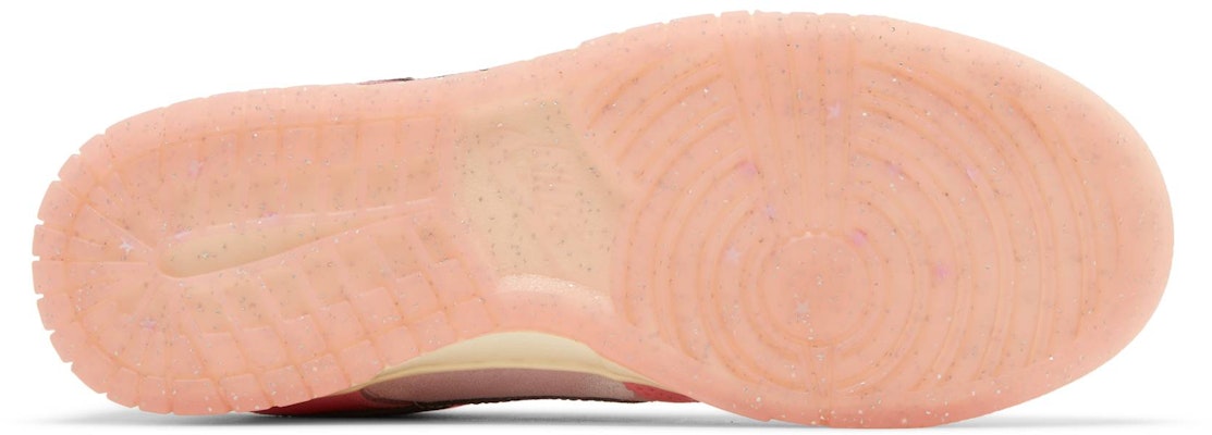 (W) Nike Dunk Low LX 'Barbie' FN8927-621 Shop (W) Nike Dunk Low LX 'Barbie' FN8927-621