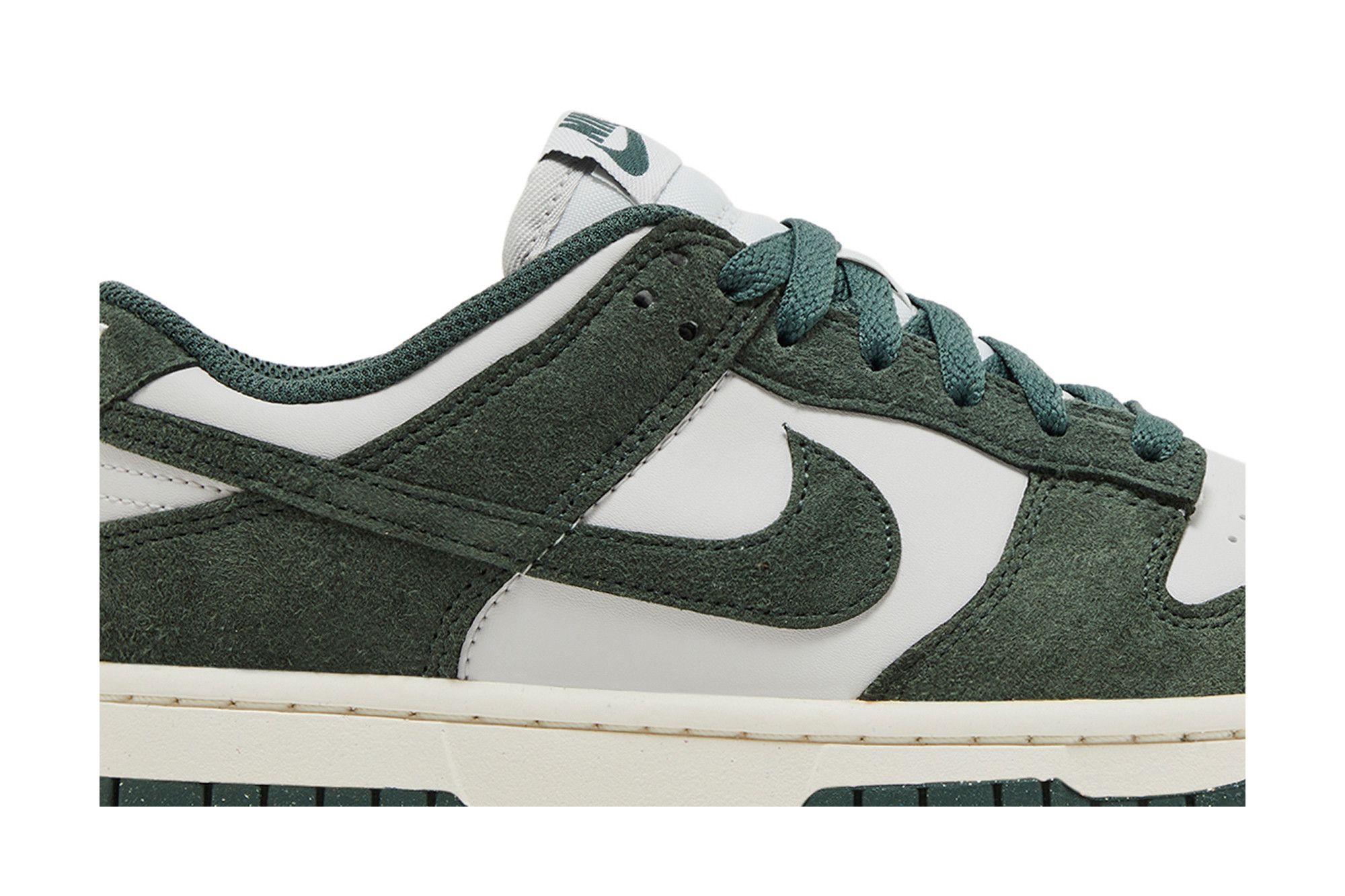 Lookbook (W) Nike Dunk Low Next Nature ''Vintage Green'' Verde Vintage HJ7673-002