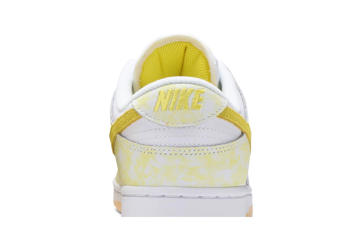 (Women) Nike Dunk Low OG 'Yellow Strike' DM9467-700