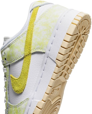 (W) Nike Dunk Low OG 'Yellow Strike' Sepatu Sneakers Kuning DM9467-700 2
