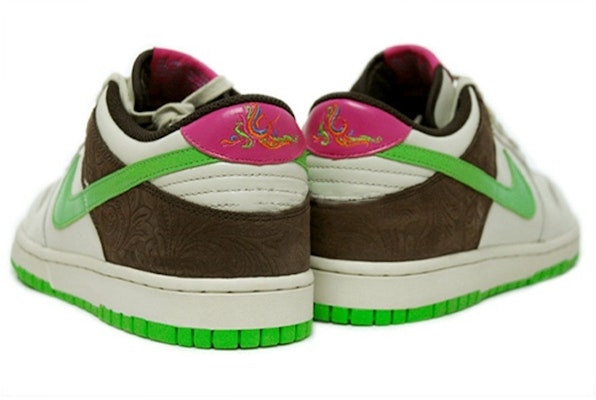 (W) Nike Dunk Low Premium 'Cokelat Muda' 314384-231 Lookbook (W) Nike Dunk Low Premium 'Cokelat Muda' 314384-231