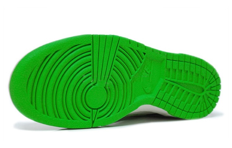 Shop （女款）Nike Dunk Low Premium 'Tan' 314384-231