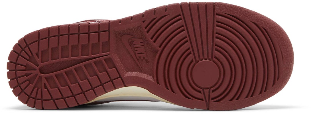 (W) 나이키 덩크 로우 프리미엄 '팀 레드' (Nike Dunk Low Premium 'Team Red') FJ4555-100 Shop (W) 나이키 덩크 로우 프리미엄 '팀 레드' (Nike Dunk Low Premium 'Team Red') FJ4555-100