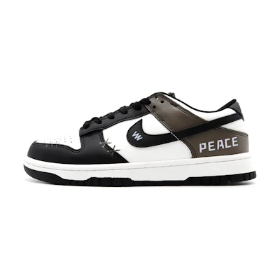(W) Nike Dunk Low Retro 'Panda'