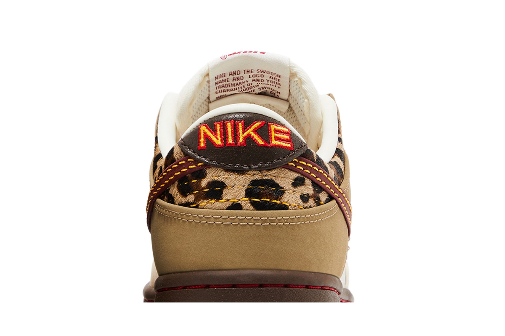 Sizing (W) 耐克Dunk低帮复古皮革运动鞋 奶油红 经典舒适 IM6687-262