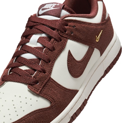 (Women) Nike Dunk Low Sale/Metallic Gold/Red Sepia IB4417-104 Sizing (Women) Nike Dunk Low Sale/Metallic Gold/Red Sepia IB4417-104