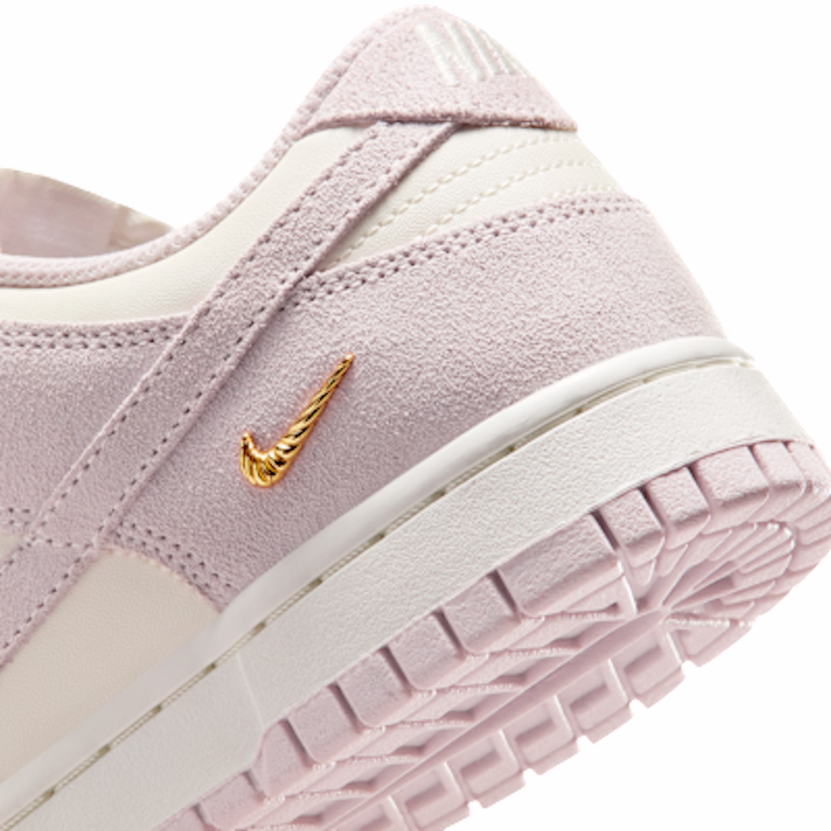 (Women) Nike Dunk Low Sale/White/Metallic Gold/Pearl Pink