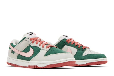 (Women) Nike Dunk Low SE 'All Petals United' FN8923-061