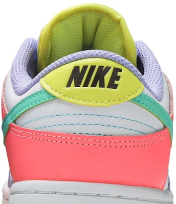 (W) Nike Dunk Low SE 'Candy' - Gula-Gula DD1872-100 2