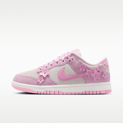 (Women) Nike Dunk Low SE "Florette" Pink Foam/Sail/Pink Rise IV4726-600
