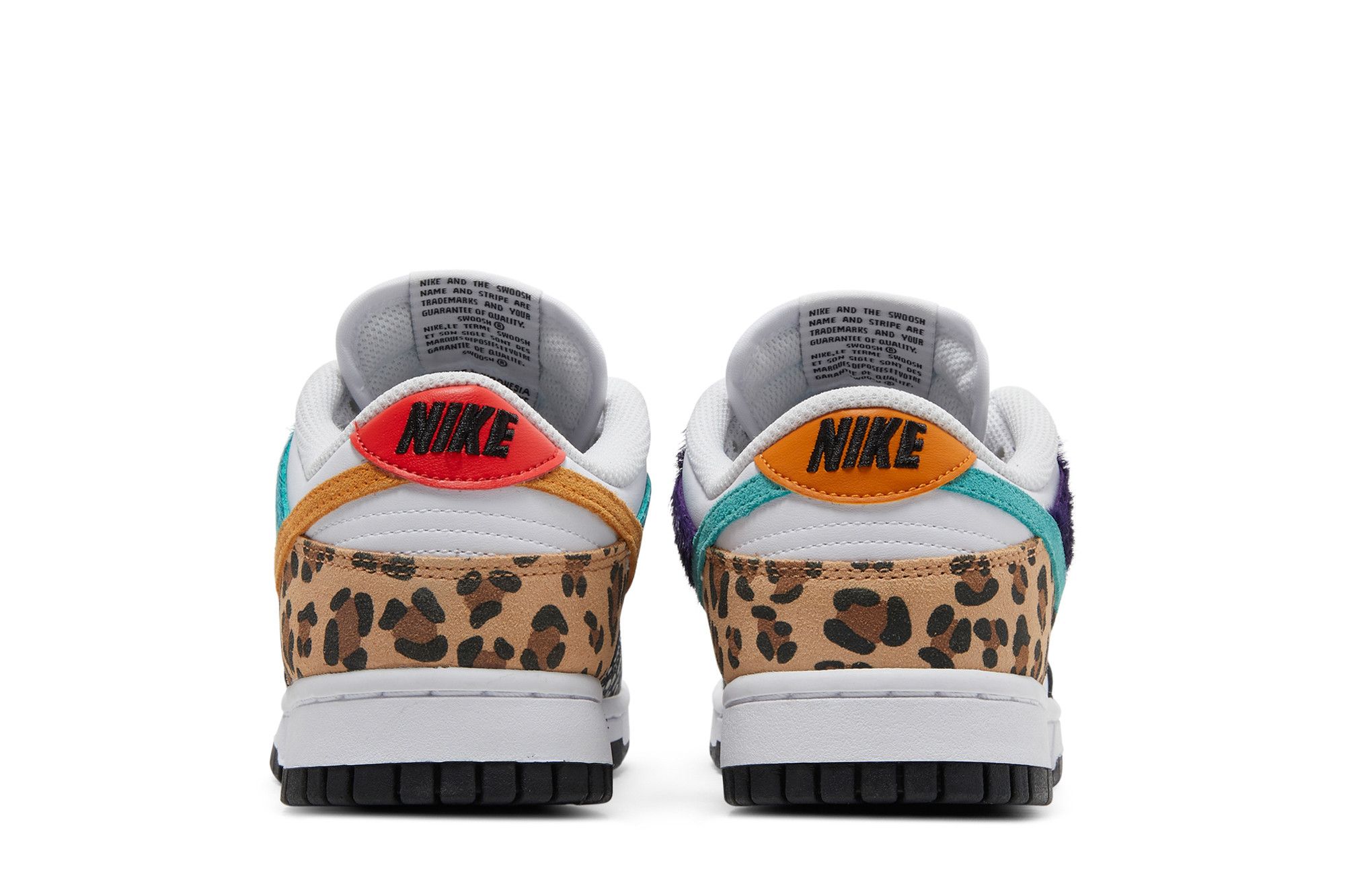 Sizing (W) Nike Dunk Low SE 'Mezcla Safari' DN3866-100