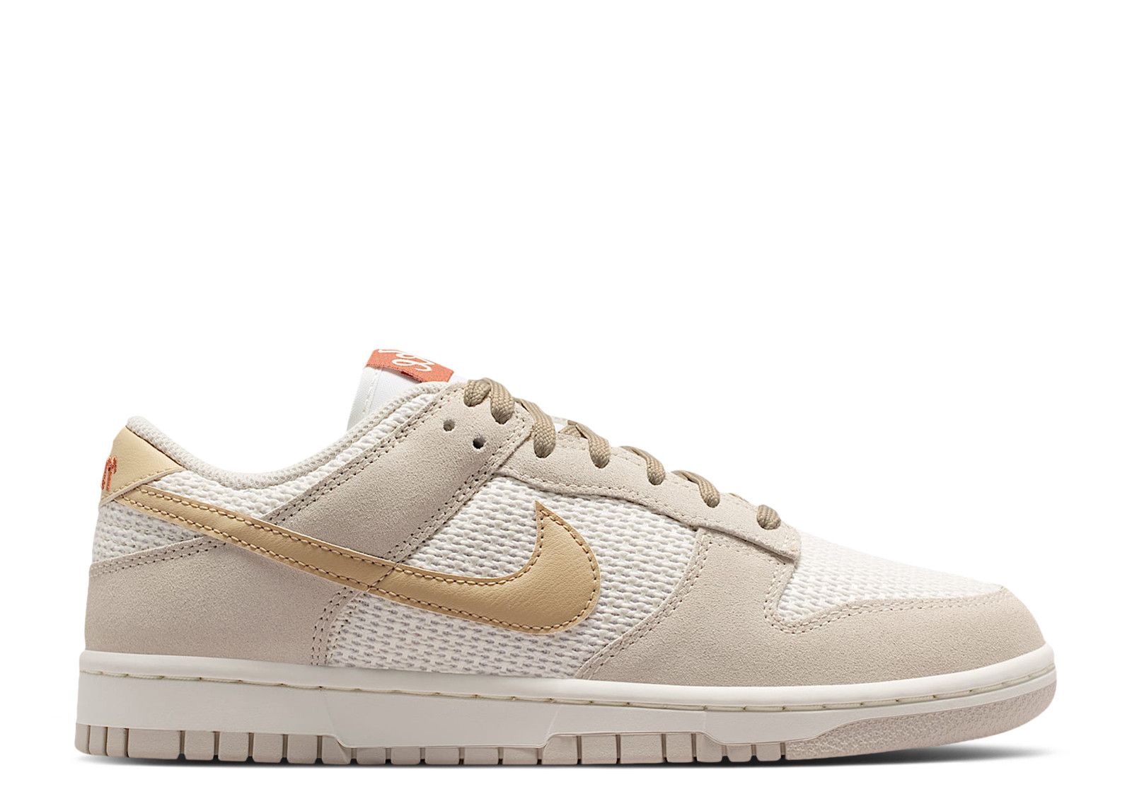 (W) Nike Dunk Low SE 'Sail'
