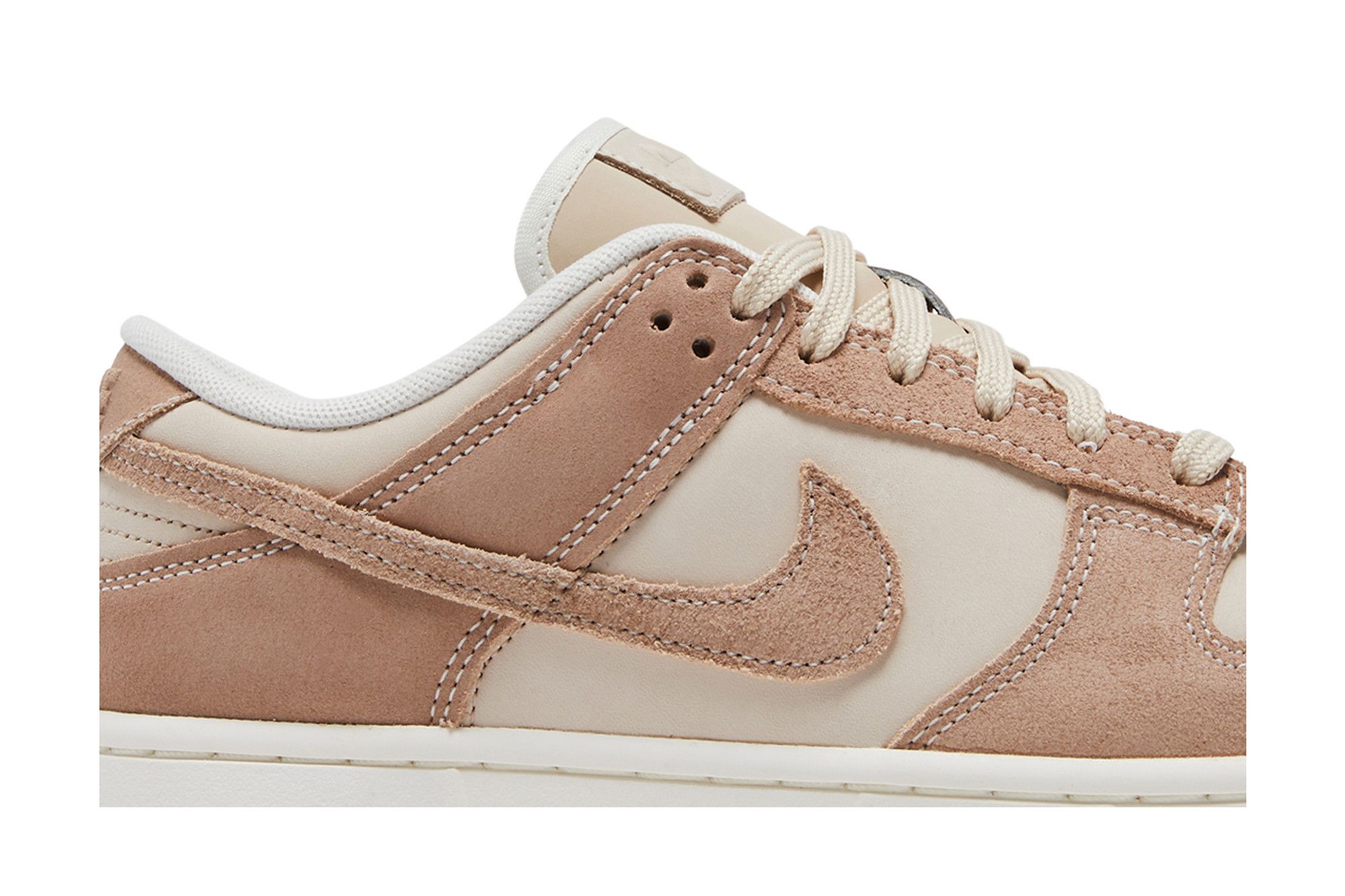 Lookbook (W) Nike Dunk Low SE 'Sandrift' Wanita FD0873-126