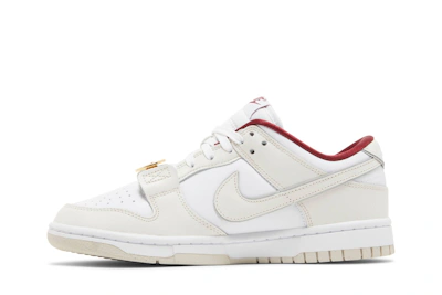 (Women) Nike Dunk Low SE 'Sisterhood' DV1160-100