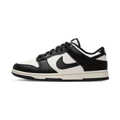 (W) Nike Dunk Low SE Sail/Pale Ivory/Metallic Gold/Black