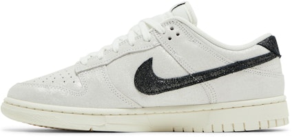 (W) Nike Dunk Low SE Putih Hitam Merah Team HQ3502-100 Lookbook (W) Nike Dunk Low SE Putih Hitam Merah Team HQ3502-100